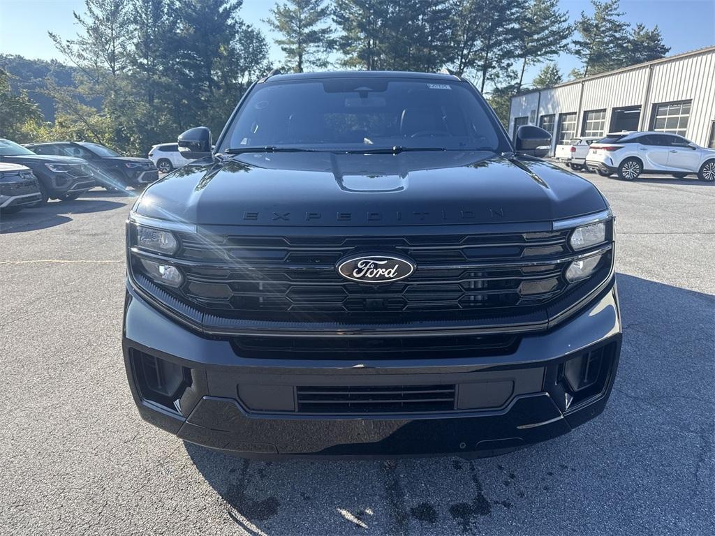 new 2025 Ford Expedition Max car, priced at $86,490