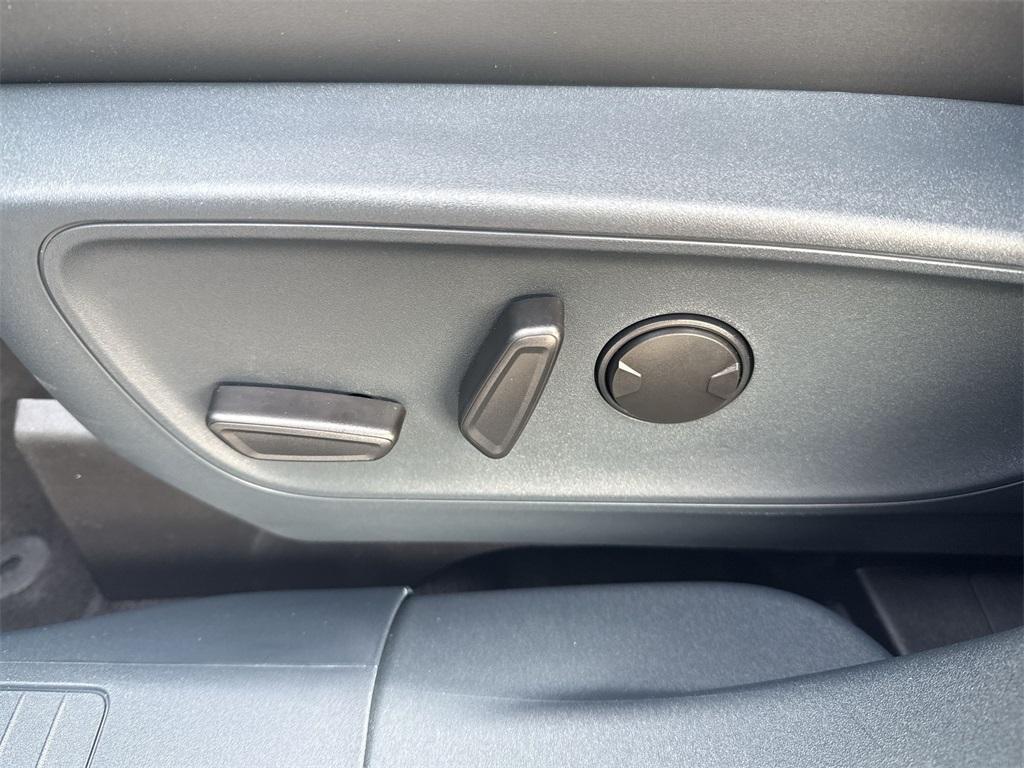 new 2025 Ford Maverick car, priced at $38,620