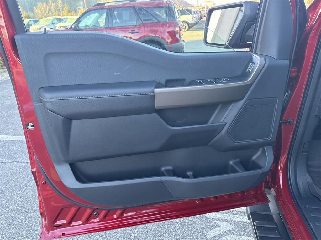new 2025 Ford F-150 car, priced at $56,995