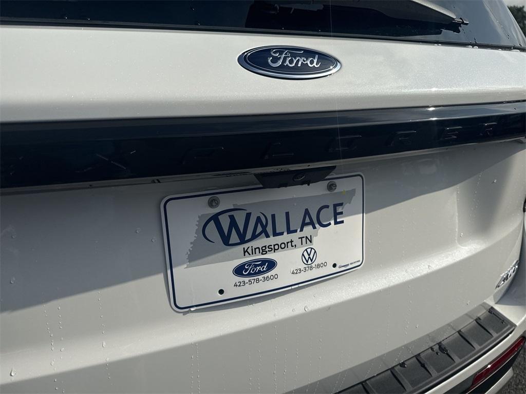 new 2025 Ford Explorer car, priced at $56,220