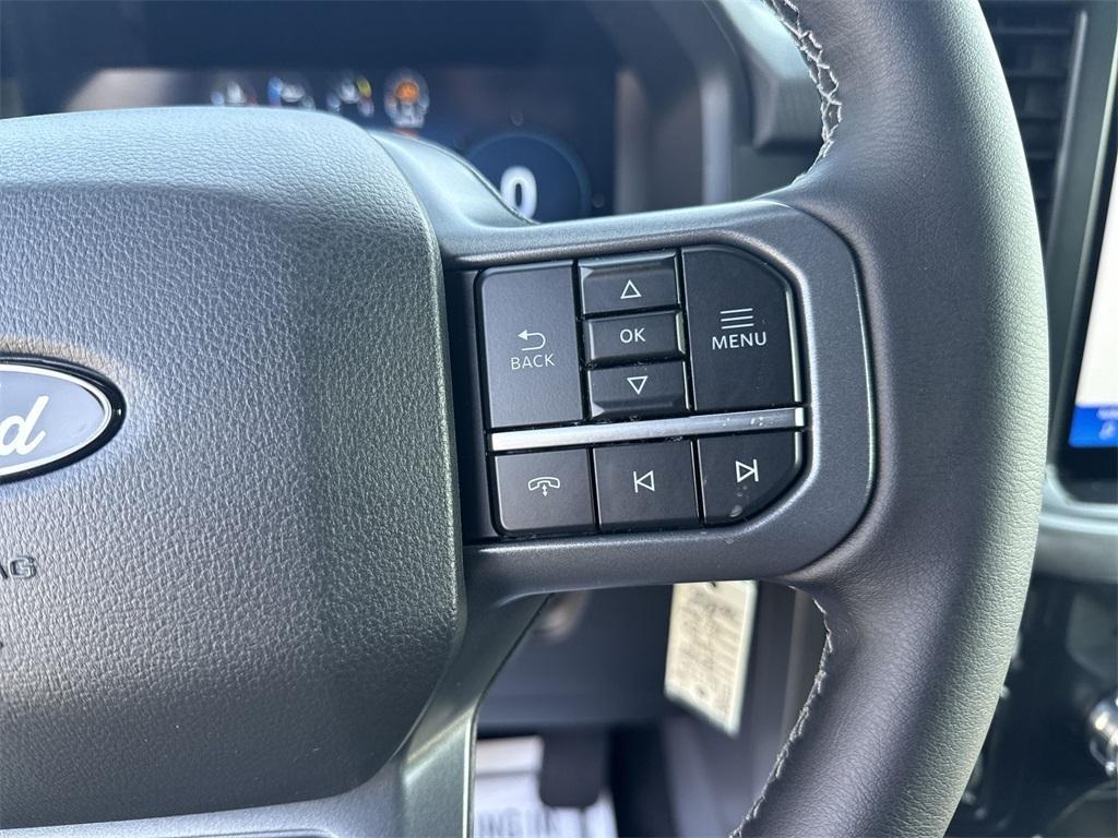 new 2025 Ford F-150 car, priced at $58,570