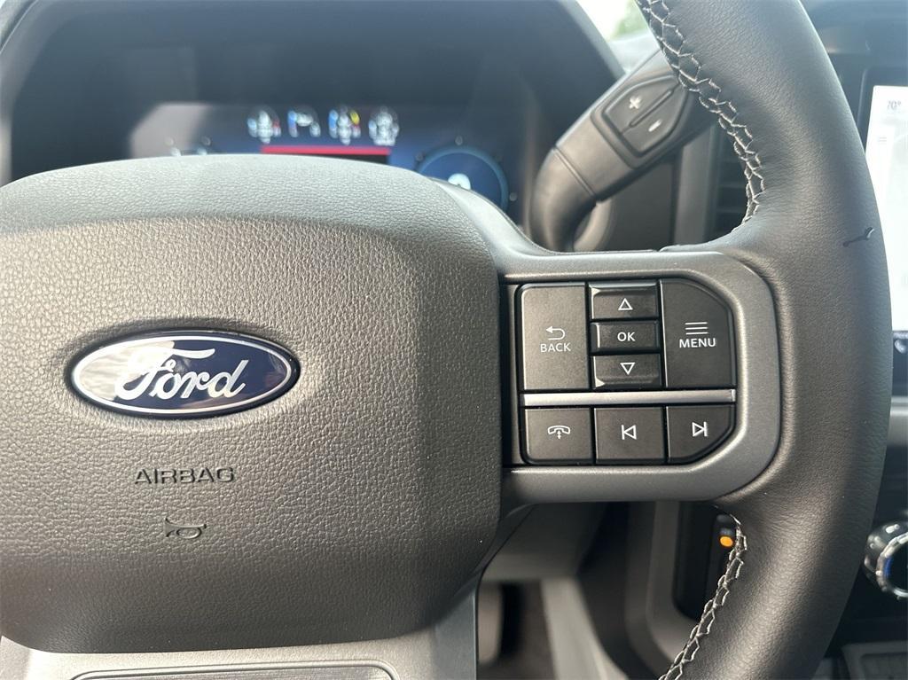 new 2024 Ford F-150 car, priced at $62,915