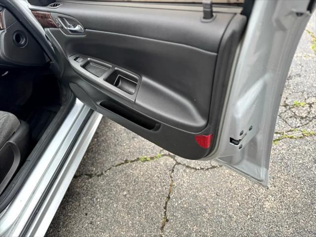 used 2015 Chevrolet Impala Limited car, priced at $8,995