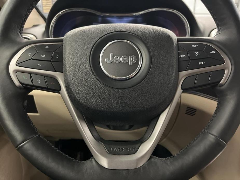 used 2018 Jeep Grand Cherokee car, priced at $17,495