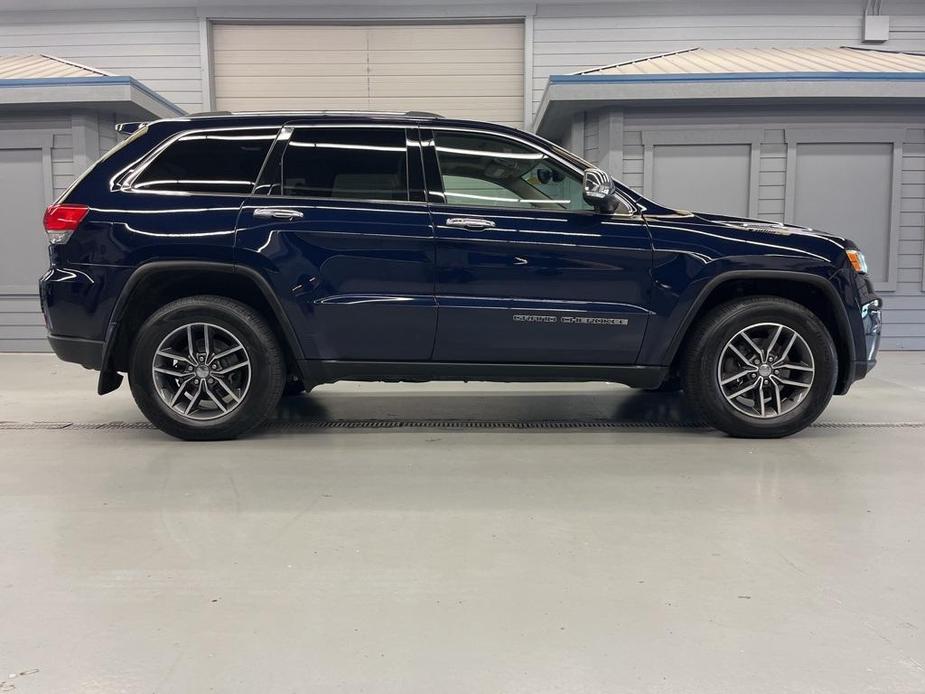 used 2018 Jeep Grand Cherokee car, priced at $17,495