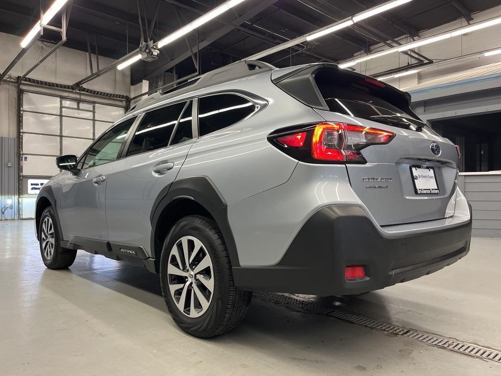 used 2023 Subaru Outback car, priced at $26,495