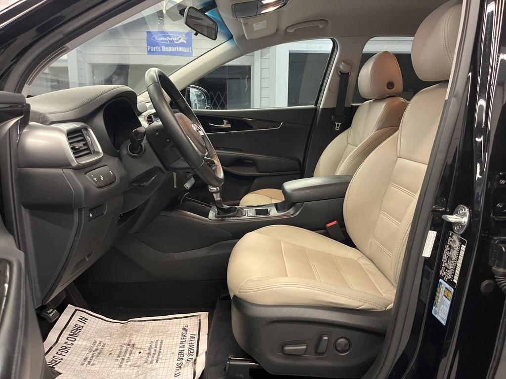 used 2020 Kia Sorento car, priced at $17,595