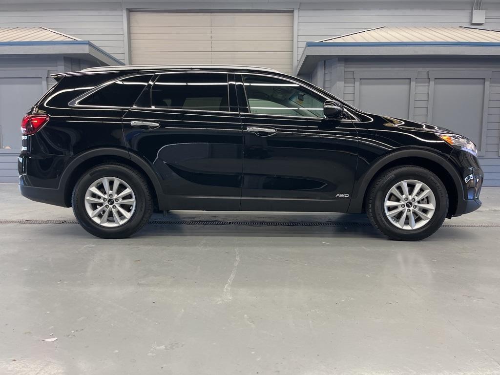 used 2020 Kia Sorento car, priced at $17,595