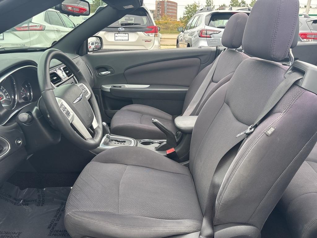 used 2013 Chrysler 200 car, priced at $9,995