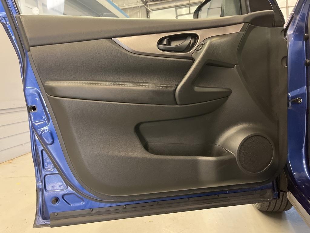 used 2018 Nissan Rogue Sport car, priced at $11,290