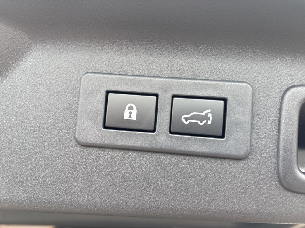 new 2025 Subaru Forester Hybrid car, priced at $43,906