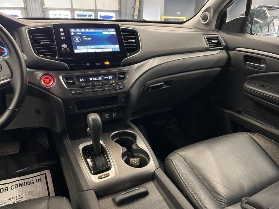 used 2020 Honda Pilot car, priced at $20,995