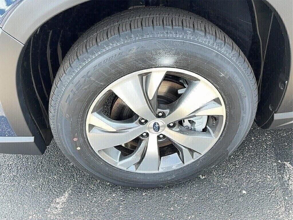 new 2025 Subaru Ascent car, priced at $41,119