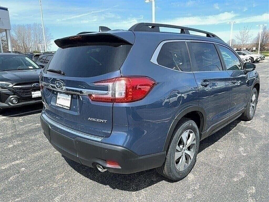 new 2025 Subaru Ascent car, priced at $41,119