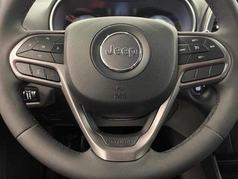 used 2021 Jeep Cherokee car, priced at $25,595