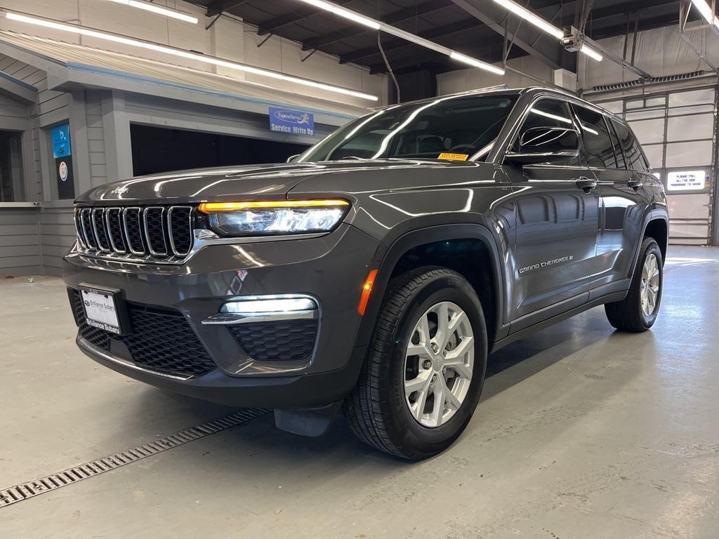 used 2023 Jeep Grand Cherokee car, priced at $30,995