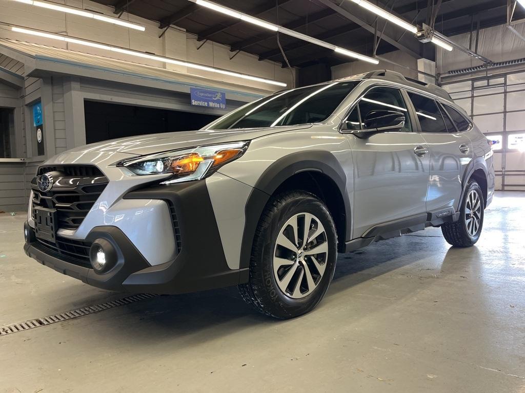 used 2025 Subaru Outback car, priced at $31,995