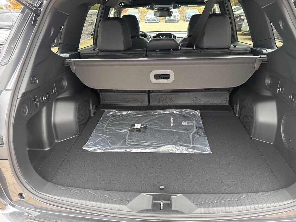 new 2025 Subaru Forester car, priced at $42,198