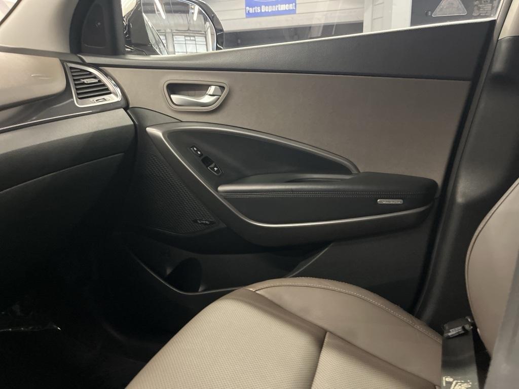 used 2015 Hyundai Santa Fe car, priced at $13,995