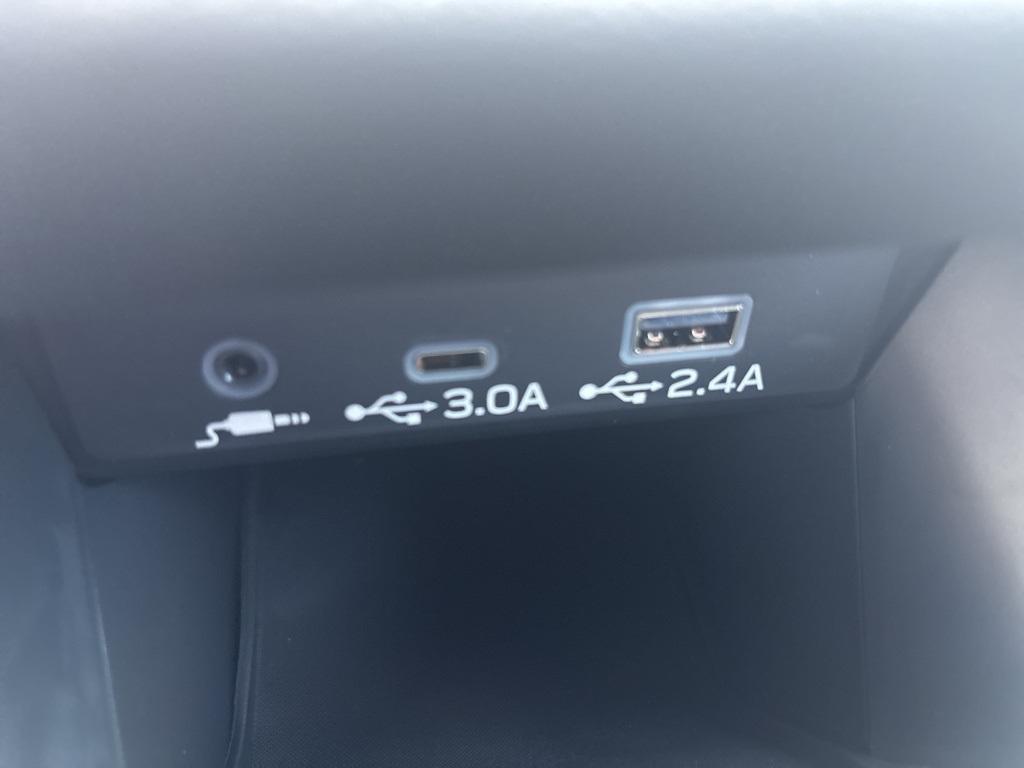 new 2025 Subaru Legacy car, priced at $32,190