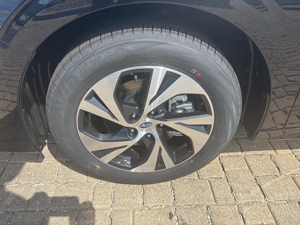 new 2025 Subaru Legacy car, priced at $32,190