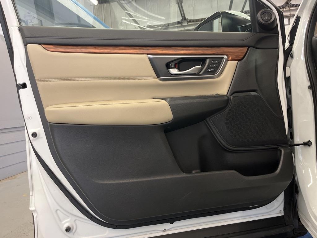 used 2021 Honda CR-V car, priced at $26,990