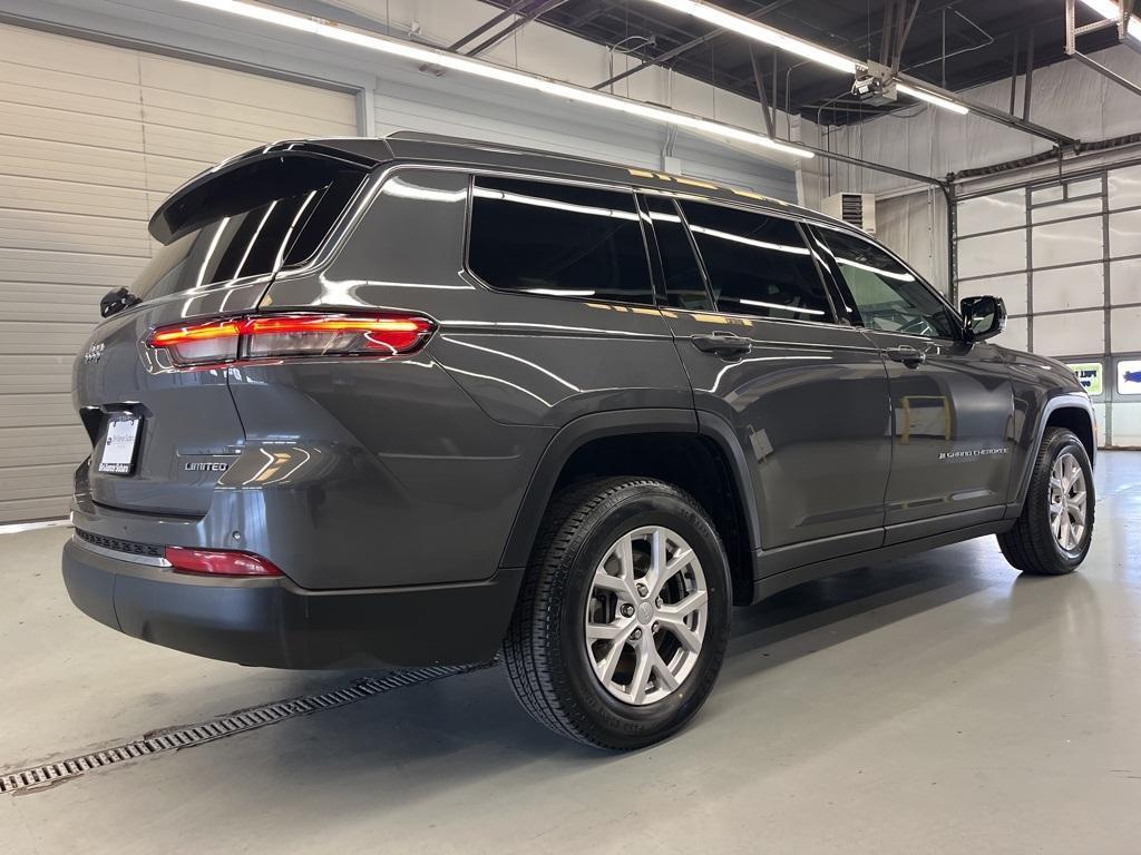 used 2021 Jeep Grand Cherokee L car, priced at $29,495