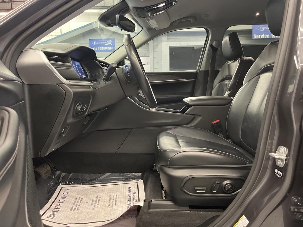 used 2021 Jeep Grand Cherokee L car, priced at $29,495