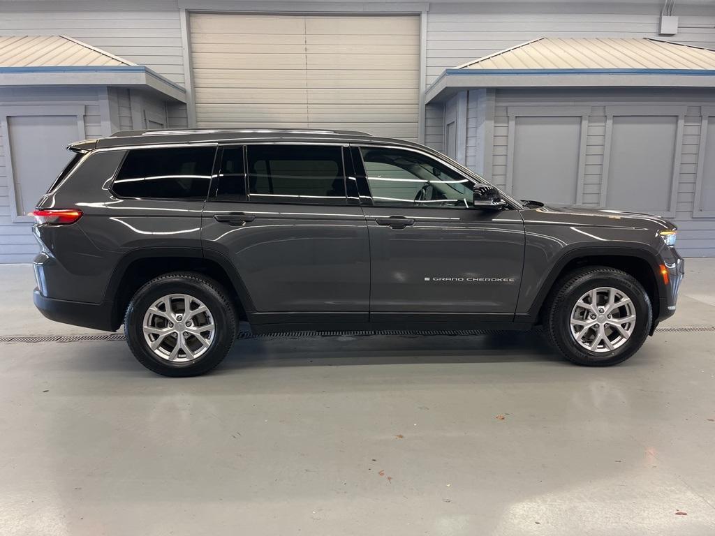used 2021 Jeep Grand Cherokee L car, priced at $29,495