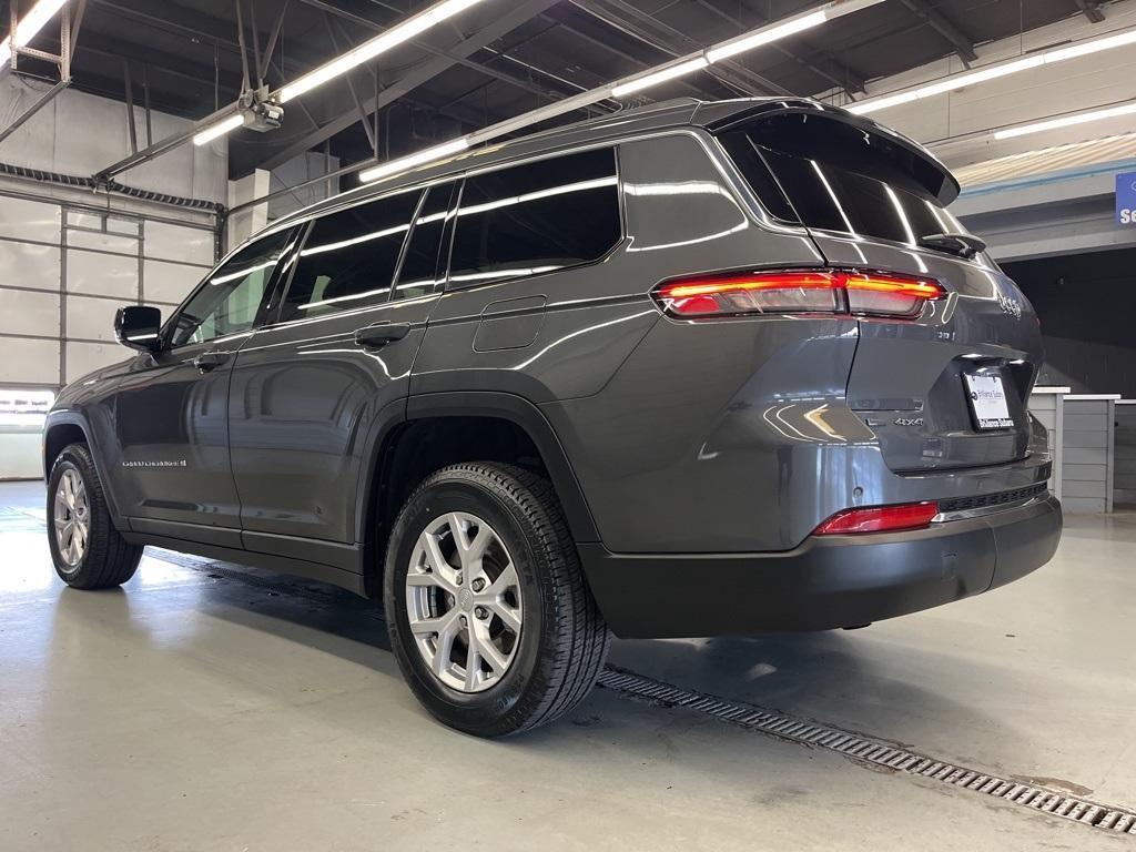 used 2021 Jeep Grand Cherokee L car, priced at $29,495