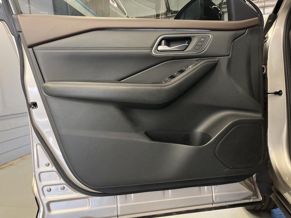 used 2021 Nissan Rogue car, priced at $23,995