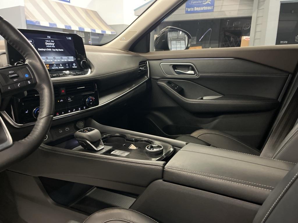 used 2021 Nissan Rogue car, priced at $23,995