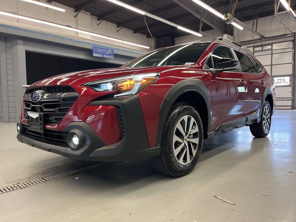 used 2025 Subaru Outback car, priced at $28,991