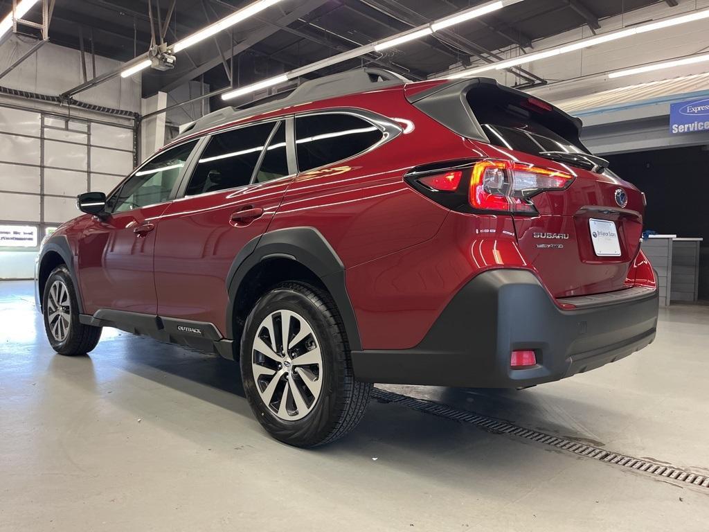 used 2025 Subaru Outback car, priced at $28,991