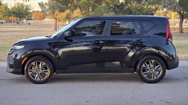 used 2021 Kia Soul car, priced at $11,995