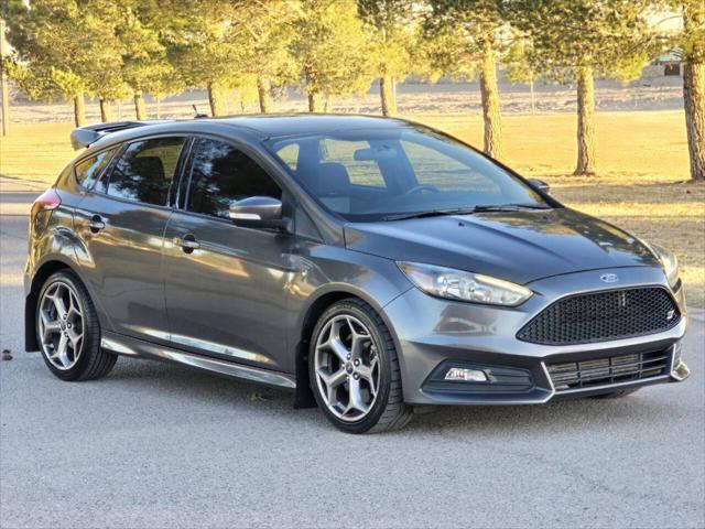 used 2016 Ford Focus ST car, priced at $13,995