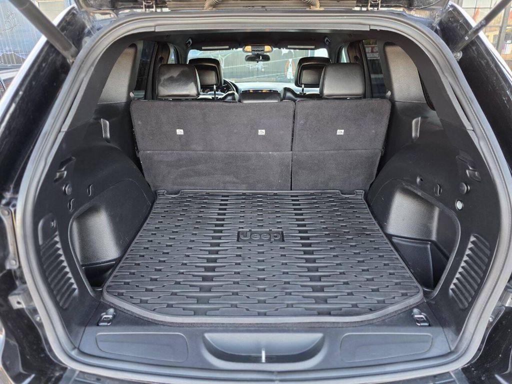 used 2021 Jeep Grand Cherokee car, priced at $19,990