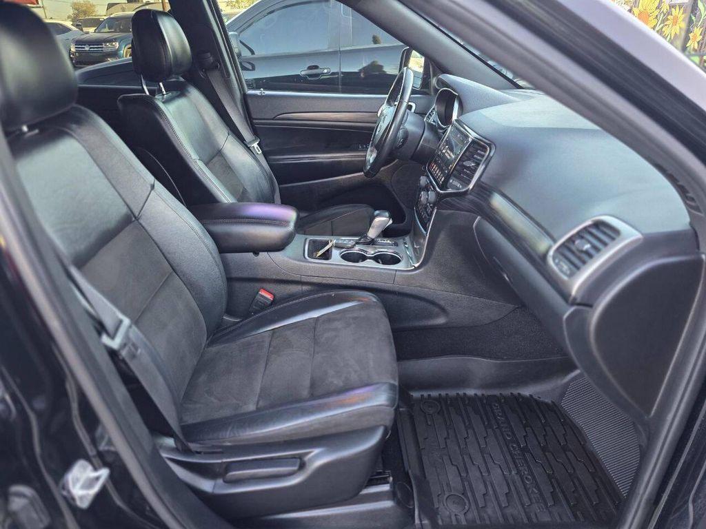 used 2021 Jeep Grand Cherokee car, priced at $19,990