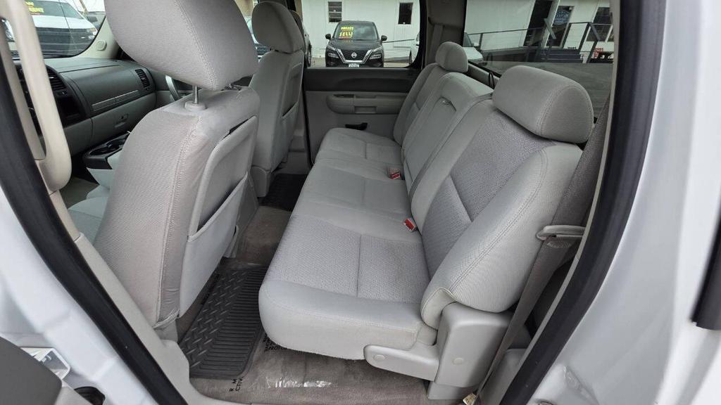 used 2013 Chevrolet Silverado 1500 car, priced at $15,990