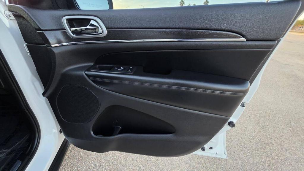 used 2018 Jeep Grand Cherokee car, priced at $14,700