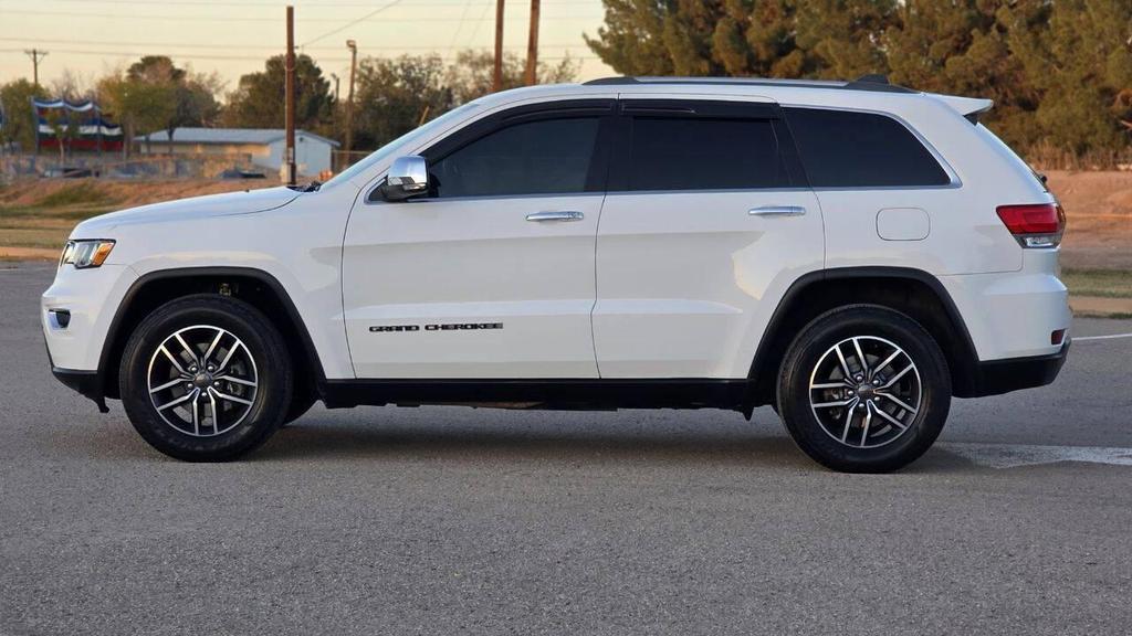 used 2018 Jeep Grand Cherokee car, priced at $14,700