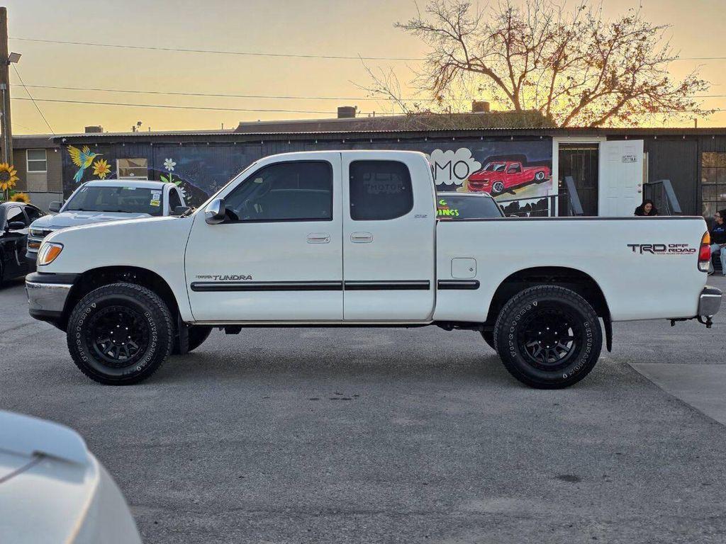 used 2001 Toyota Tundra car, priced at $12,700