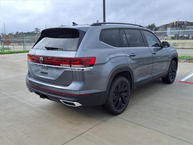 new 2025 Volkswagen Atlas car, priced at $45,216