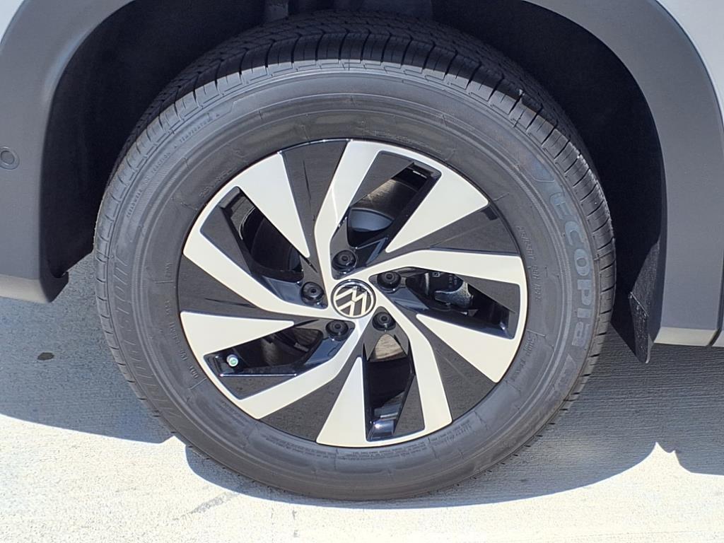 new 2025 Volkswagen Tiguan car, priced at $29,741