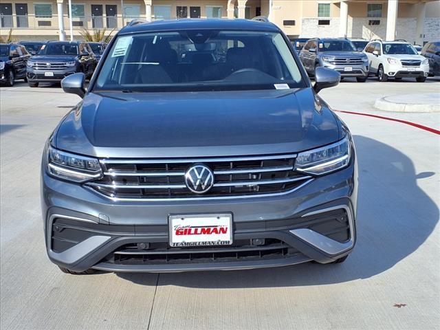 new 2024 Volkswagen Tiguan car, priced at $31,038