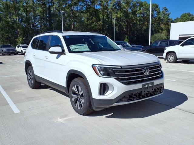 new 2024 Volkswagen Atlas car, priced at $37,086