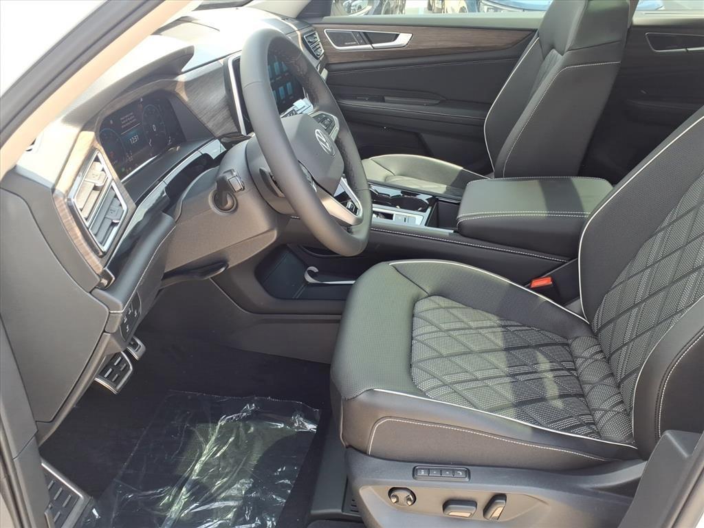 new 2026 Volkswagen Atlas car, priced at $56,786