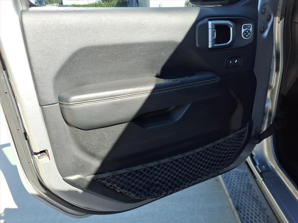 used 2019 Jeep Wrangler Unlimited car, priced at $16,199