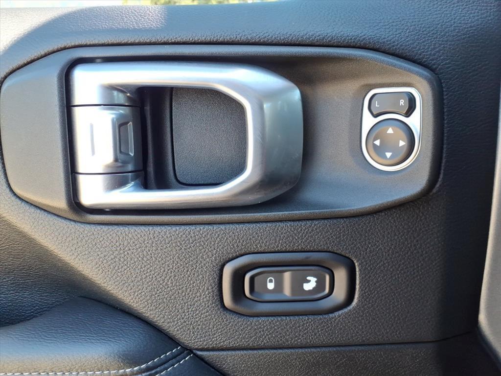 used 2019 Jeep Wrangler Unlimited car, priced at $16,199