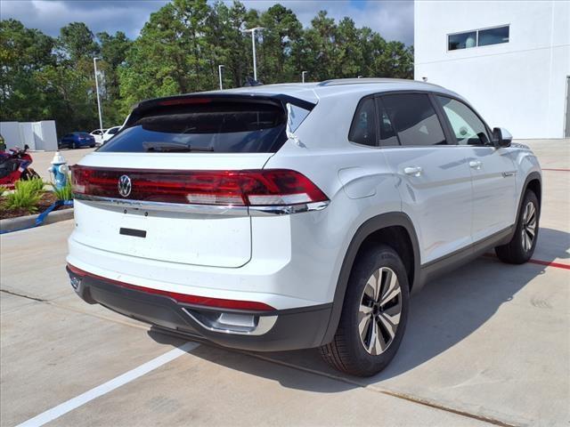 new 2024 Volkswagen Atlas Cross Sport car, priced at $36,526